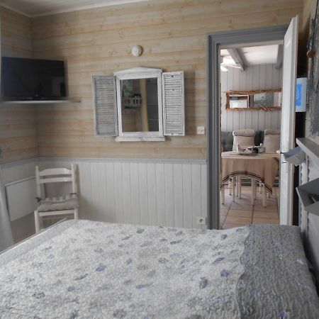 Ile De Re, La Danae, Velos, Wifi, Possibilite Cuisine, Linge, Parking Gratuit Saint-Martin-de-Ré Eksteriør billede