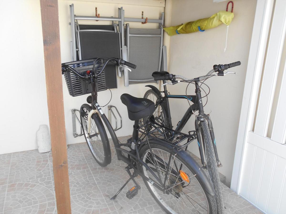 Ile De Re, La Danae, Velos, Wifi, Possibilite Cuisine, Linge, Parking Gratuit Saint-Martin-de-Ré Eksteriør billede