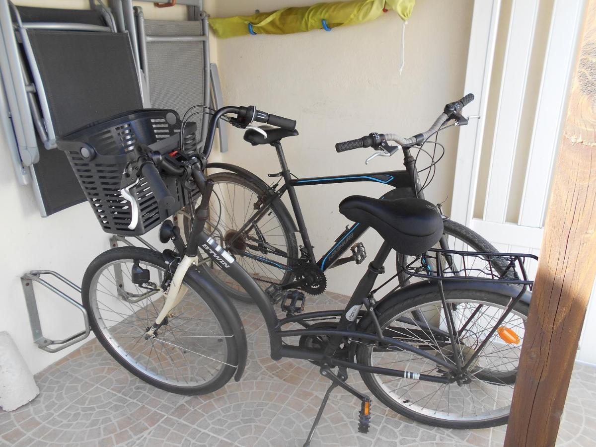 Ile De Re, La Danae, Velos, Wifi, Possibilite Cuisine, Linge, Parking Gratuit Saint-Martin-de-Ré Eksteriør billede