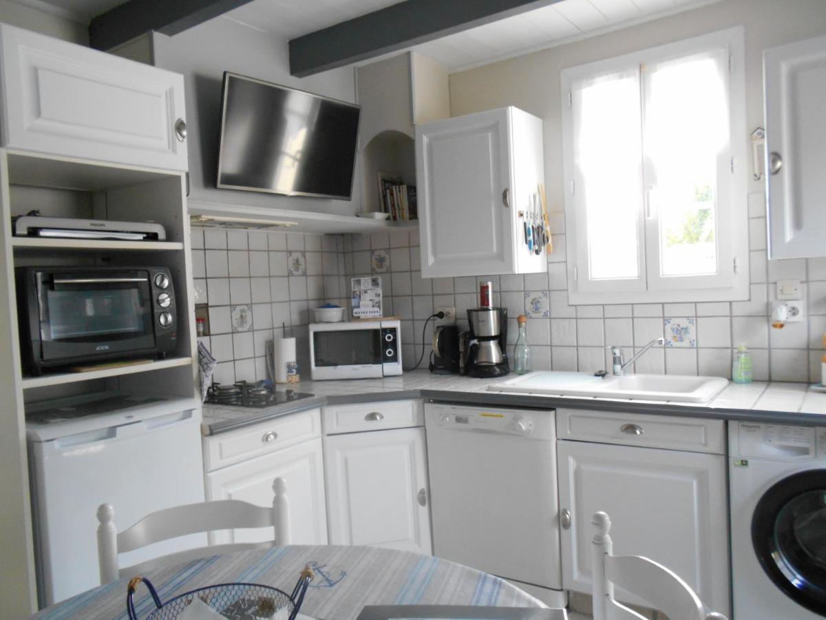 Ile De Re, La Danae, Velos, Wifi, Possibilite Cuisine, Linge, Parking Gratuit Saint-Martin-de-Ré Eksteriør billede