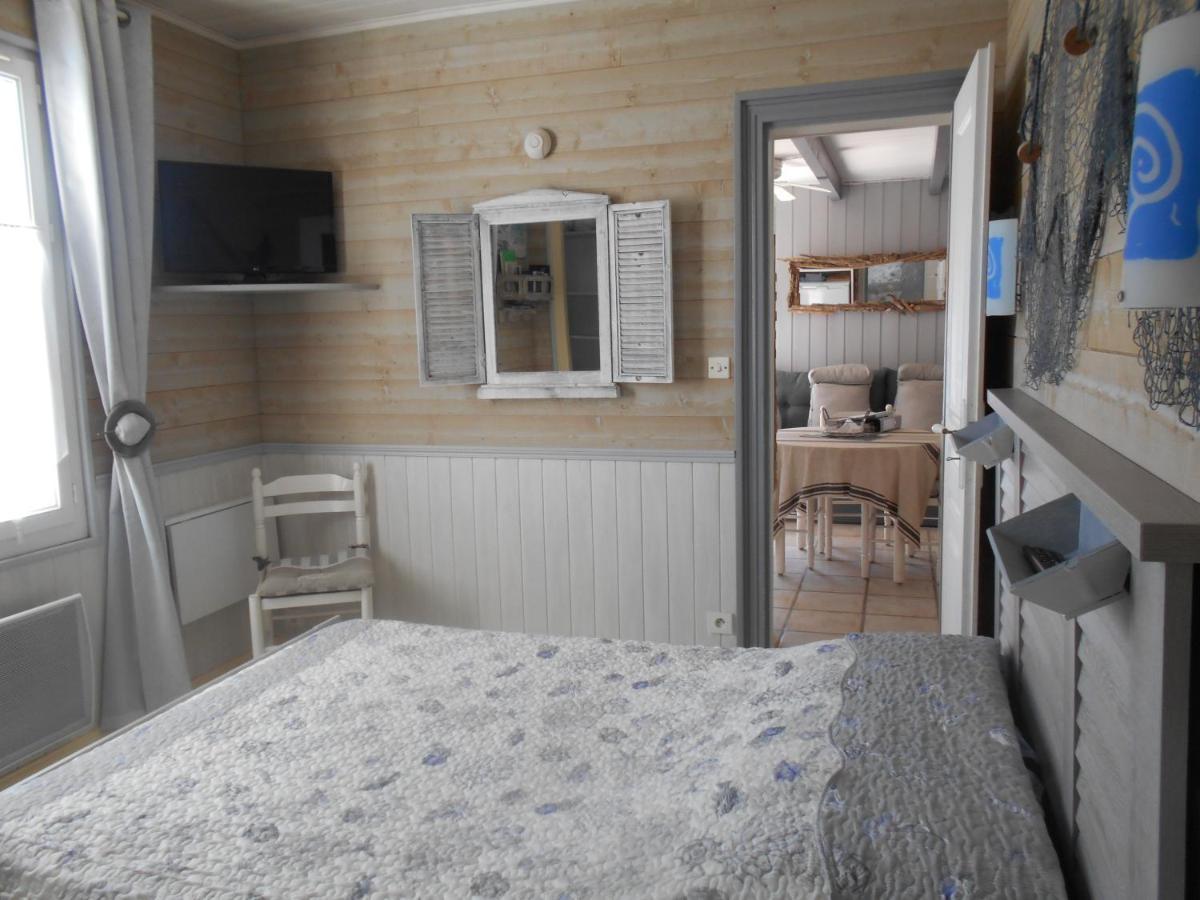 Ile De Re, La Danae, Velos, Wifi, Possibilite Cuisine, Linge, Parking Gratuit Saint-Martin-de-Ré Eksteriør billede
