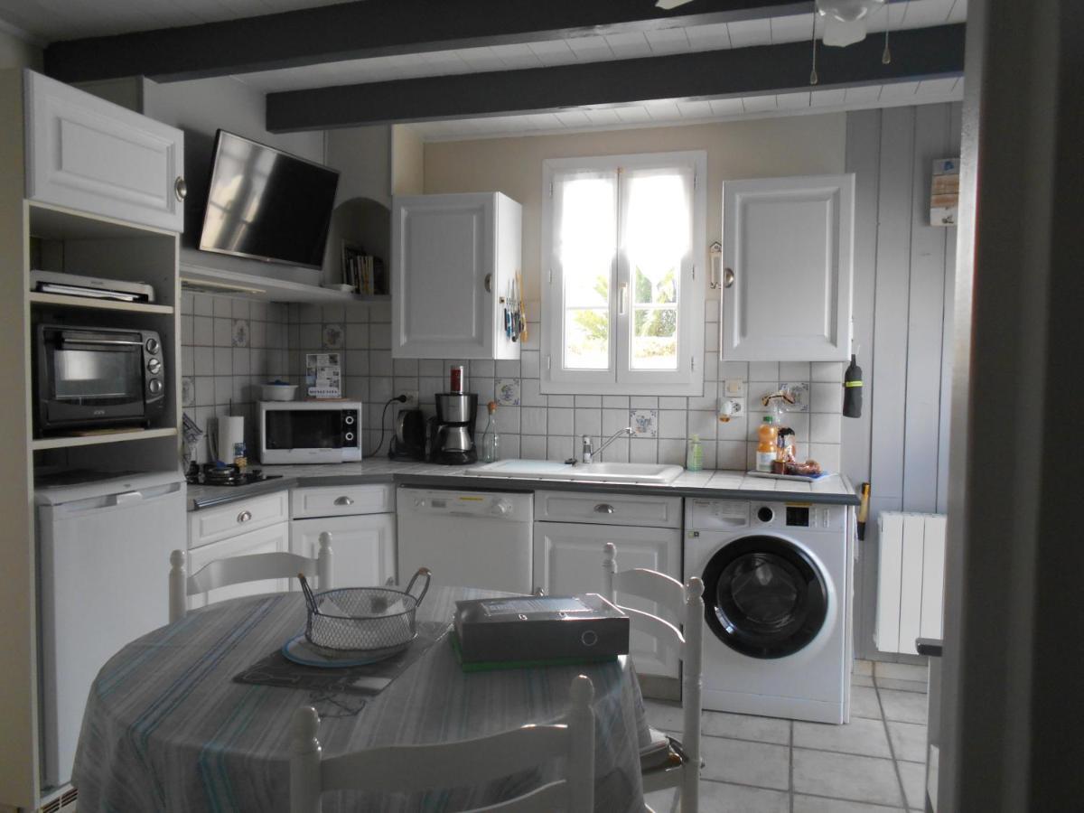 Ile De Re, La Danae, Velos, Wifi, Possibilite Cuisine, Linge, Parking Gratuit Saint-Martin-de-Ré Eksteriør billede